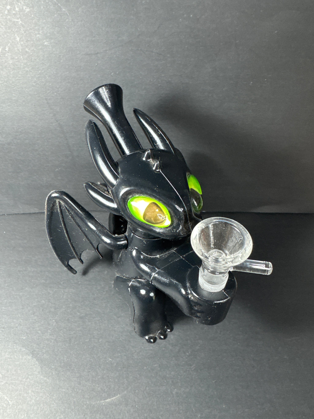 Bong Dragón Negro Chimuelo