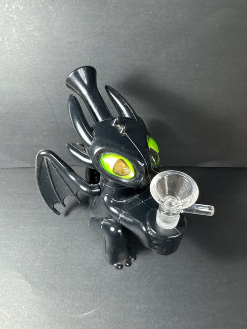 Bong Dragón Negro Chimuelo