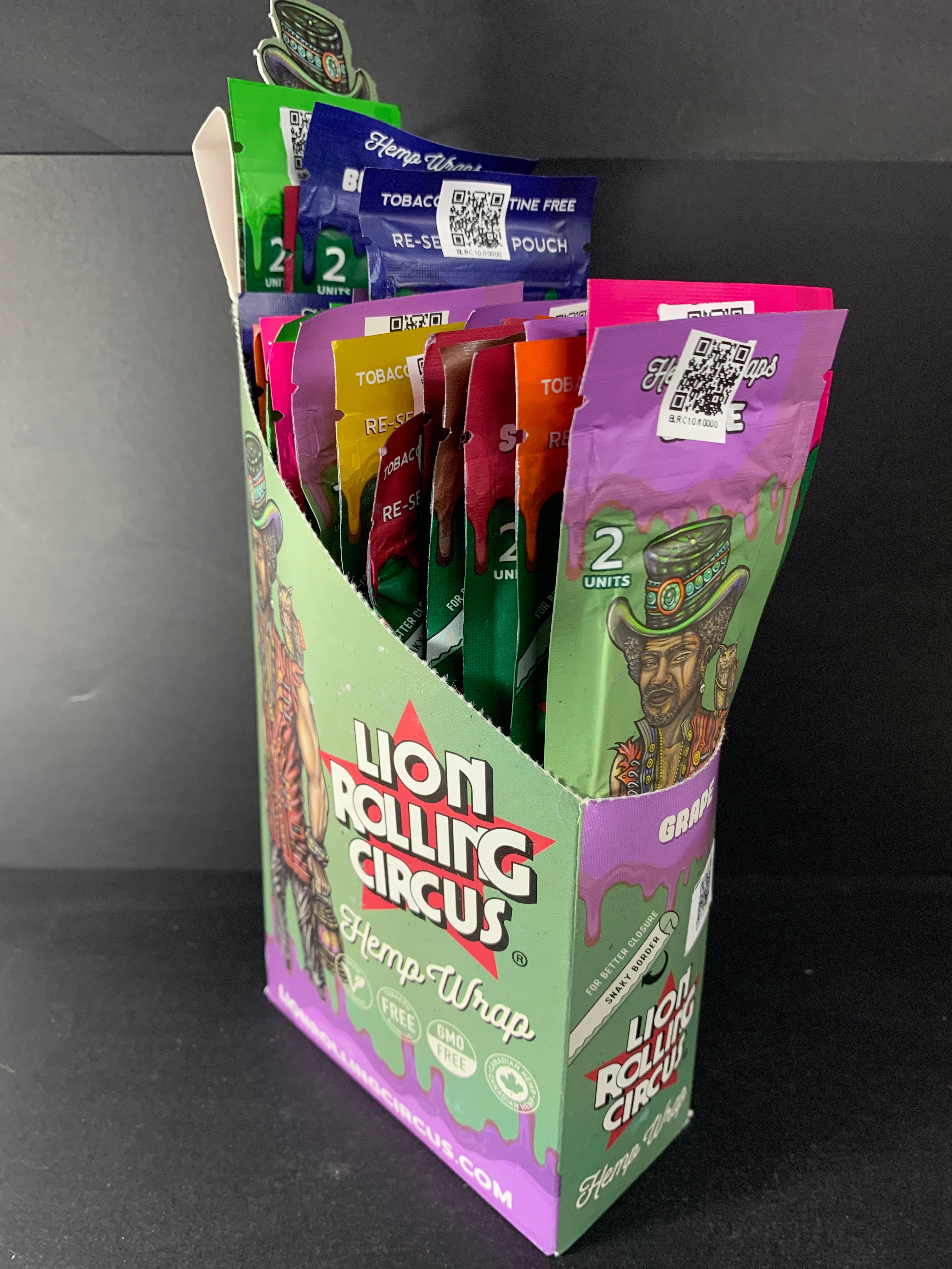 Blunt Lion Rolling Circus